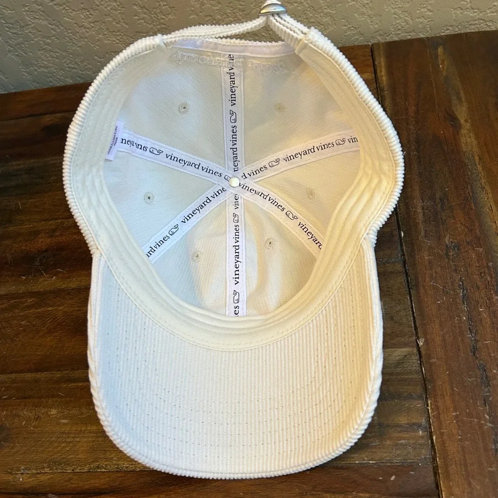 Vineyard Vines Unisex OS Cream Corduroy Baseball Cap Embroidered Whale Dad Hat - Picture 7 of 11